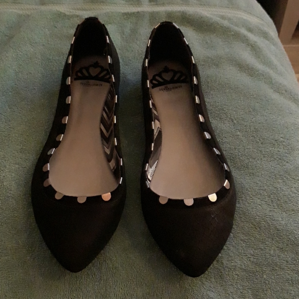 Ladies Shoes
